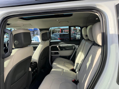 2022 Land Rover Defender 130 D300 HSE First Edition 8 Seater